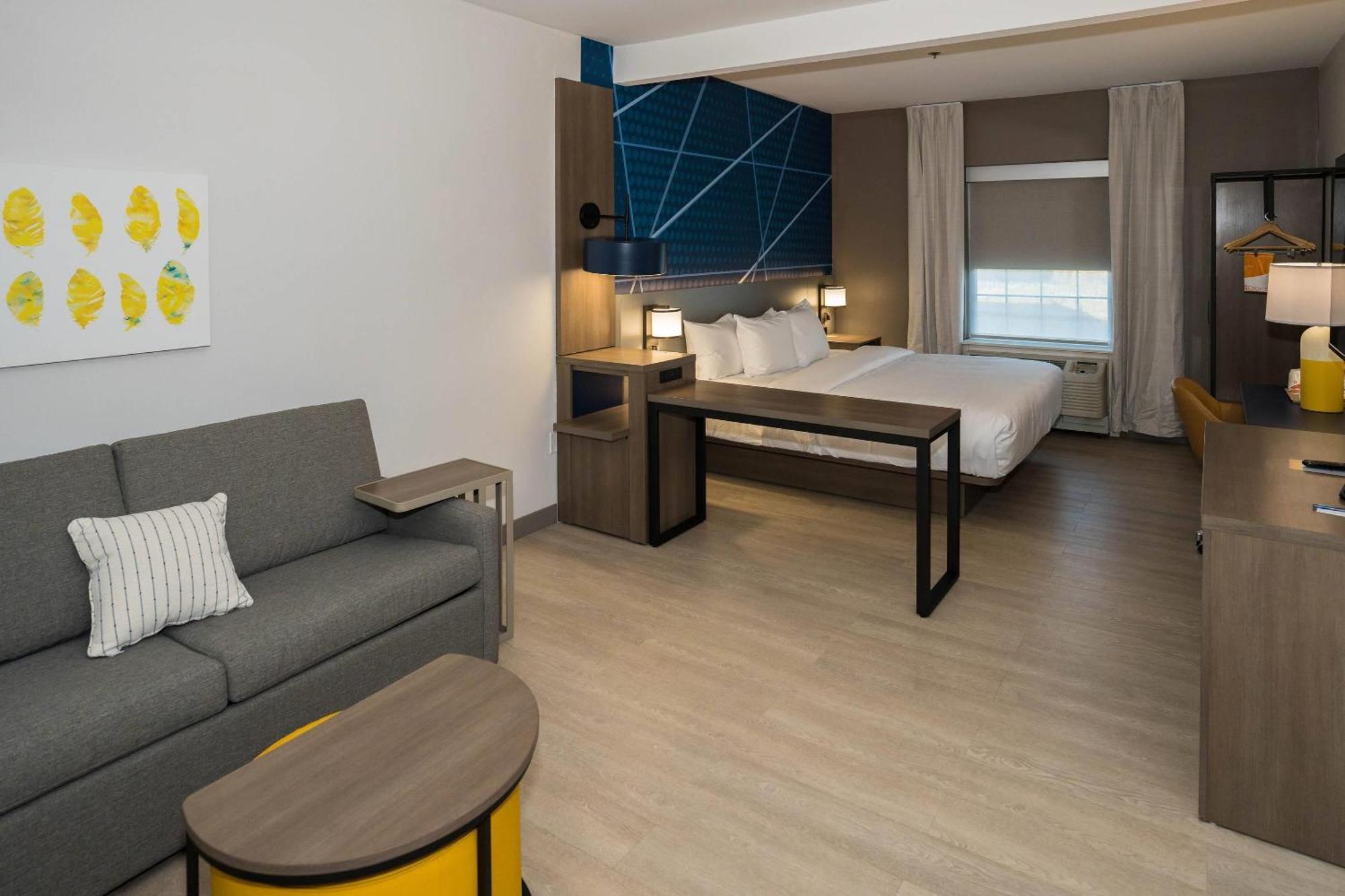 Comfort Inn & Suites River City Decatur Eksteriør billede