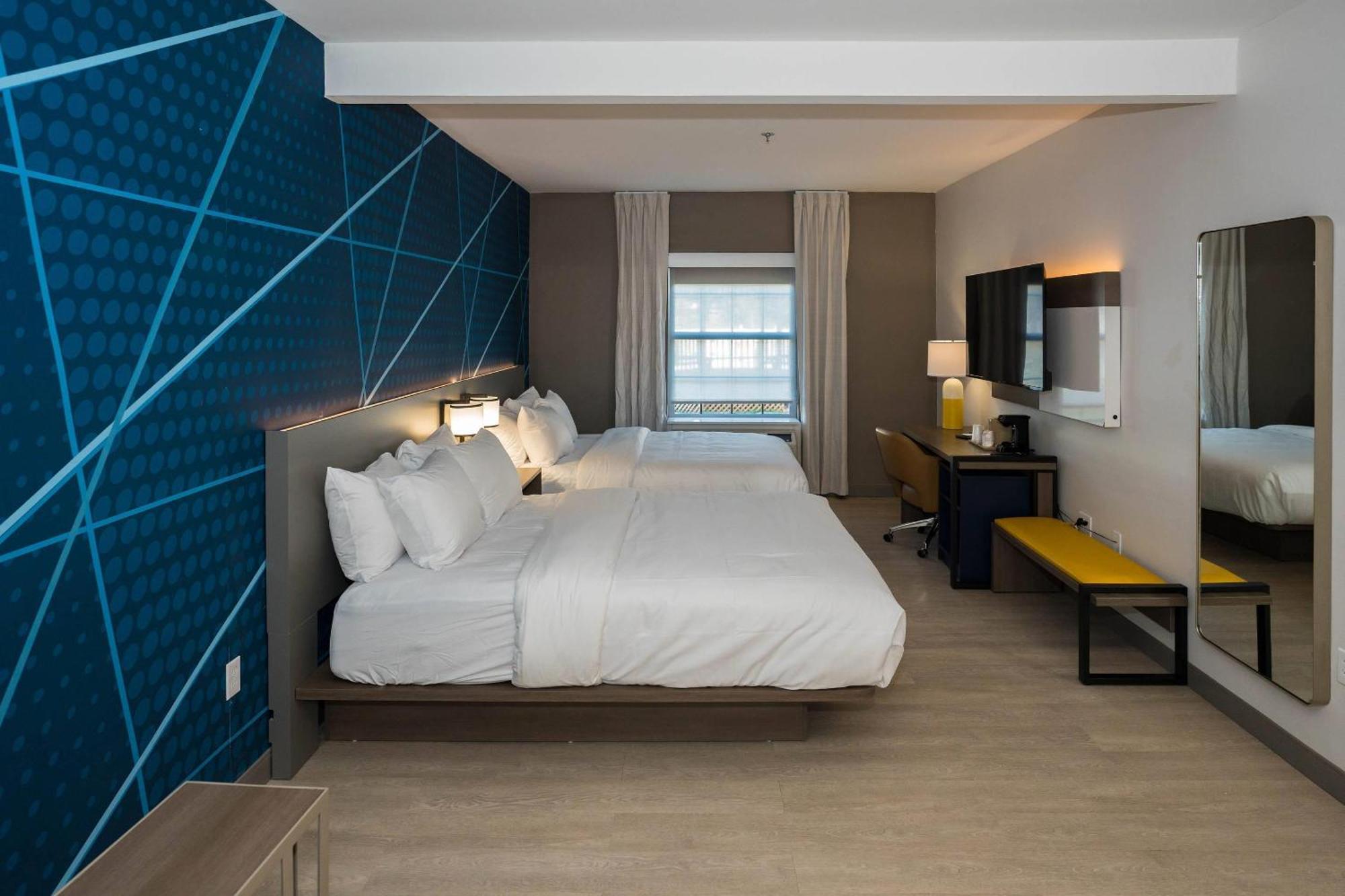 Comfort Inn & Suites River City Decatur Eksteriør billede